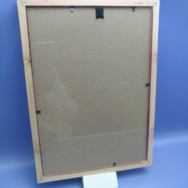 Рамка 21х30 см., дерево, багет 18 мм., стекло / А4